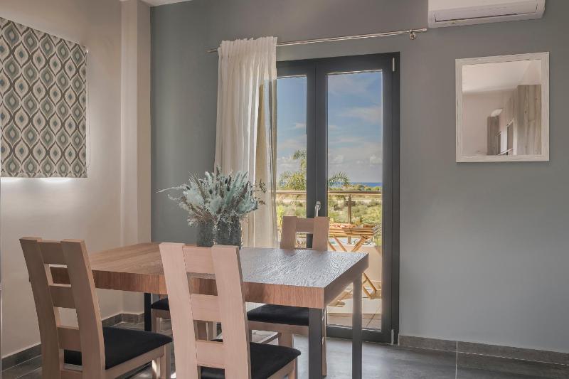 Queen Bee Residence - image 23