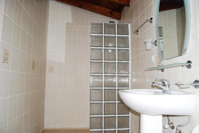 Apartment image 2