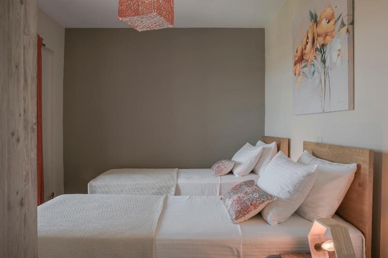 Queen Bee Residence - image 31