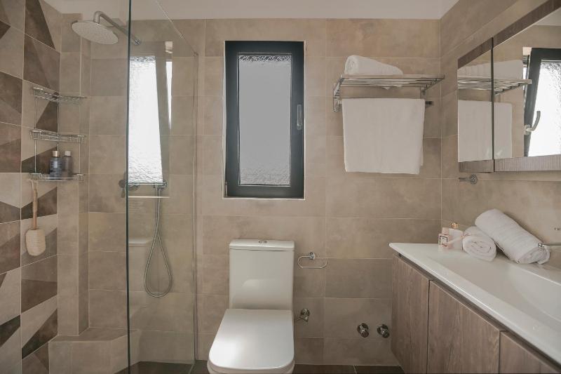 Queen Bee Residence - image 33
