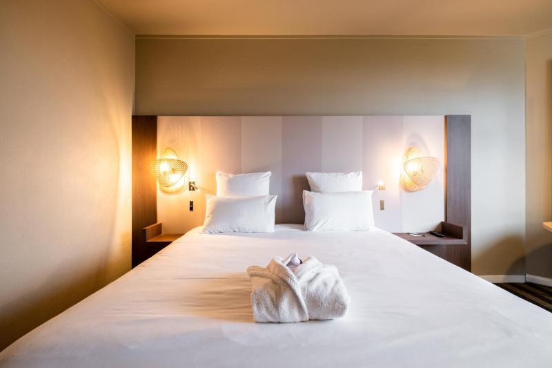 Superior Double Room image 2