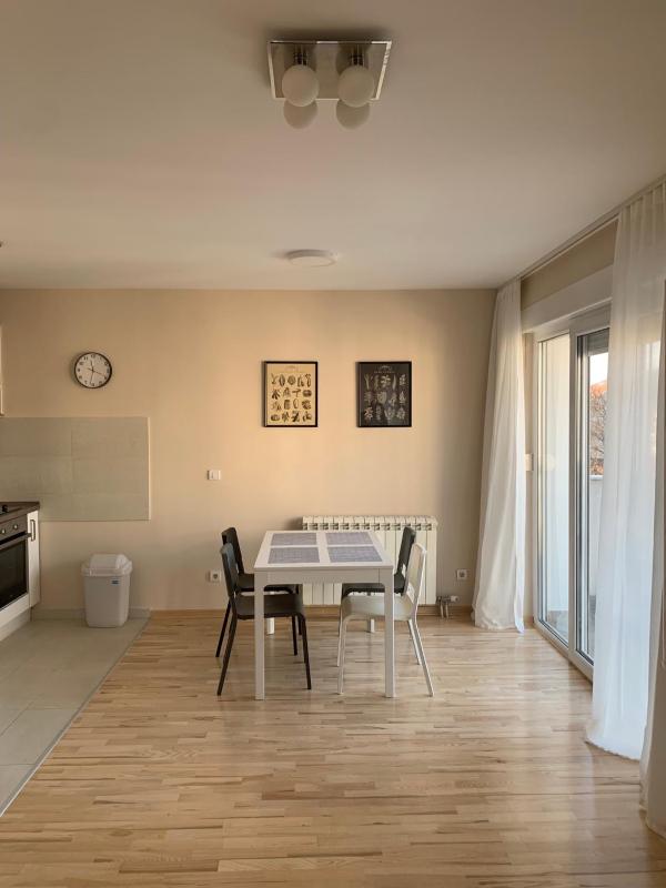 Vanja's place - image 13