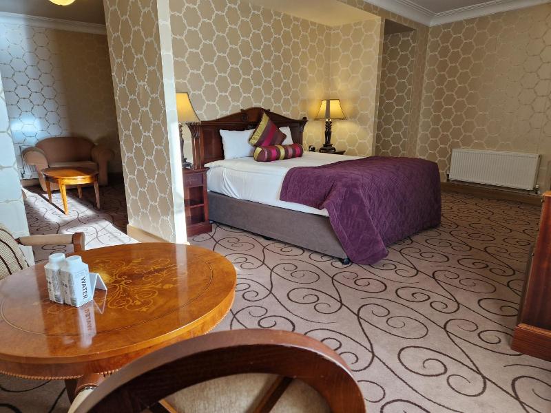 Junior Suite image 3