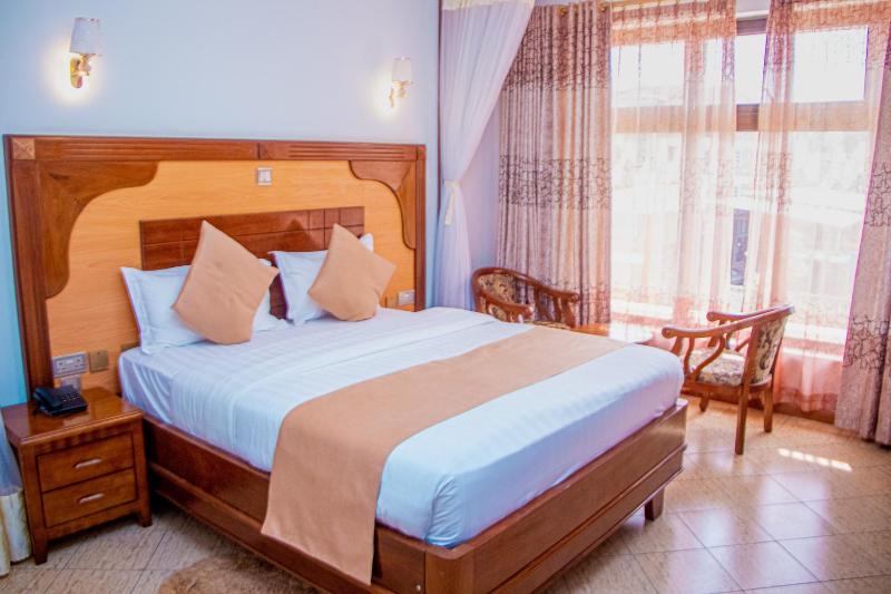 Grand Winston Hotel - image 7