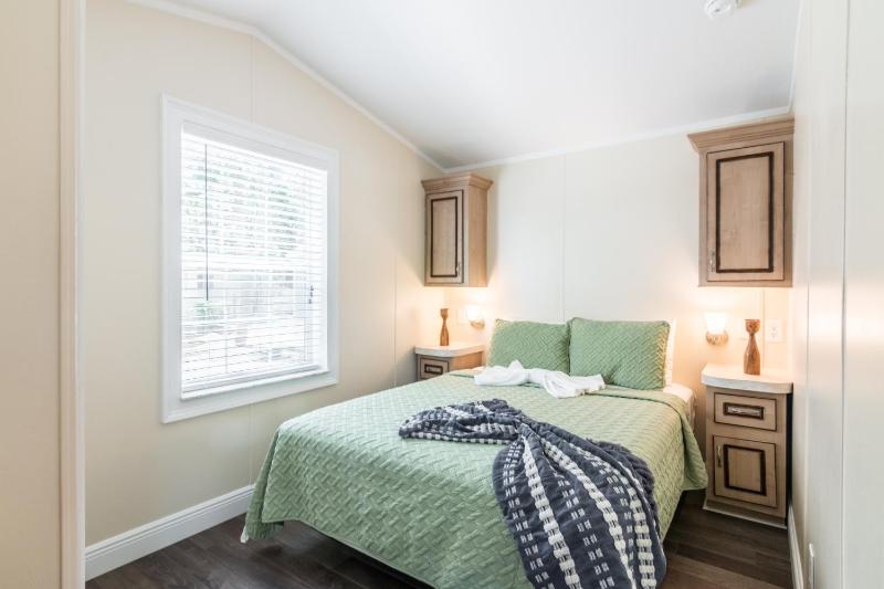 Two-Bedroom Elite Cottage  image 4