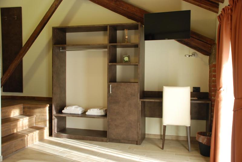 Superior Double Room image 4