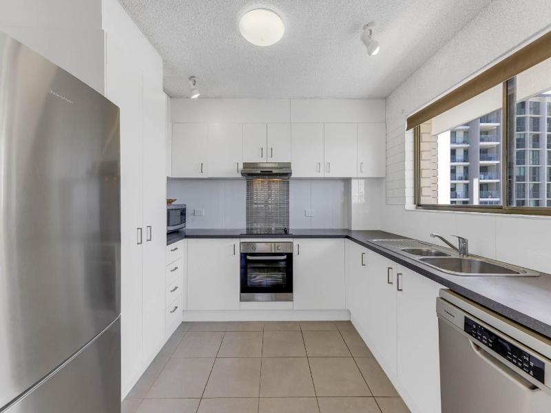 Tarrohan Lodge Unit 7 Kings Beach QLD - image 4