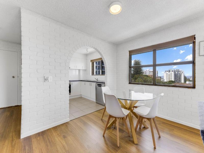 Tarrohan Lodge Unit 7 Kings Beach QLD - image 11