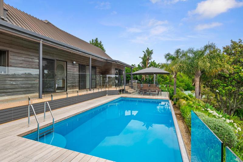 Riverview Landing - Kerikeri Holiday Home Images