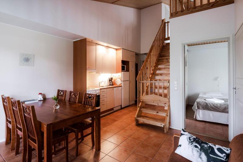 One-Bedroom Holiday Home with Sleeping Loft and Sauna image 1