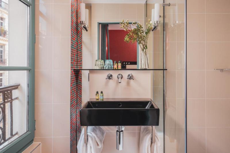 Superior Double Room image 4