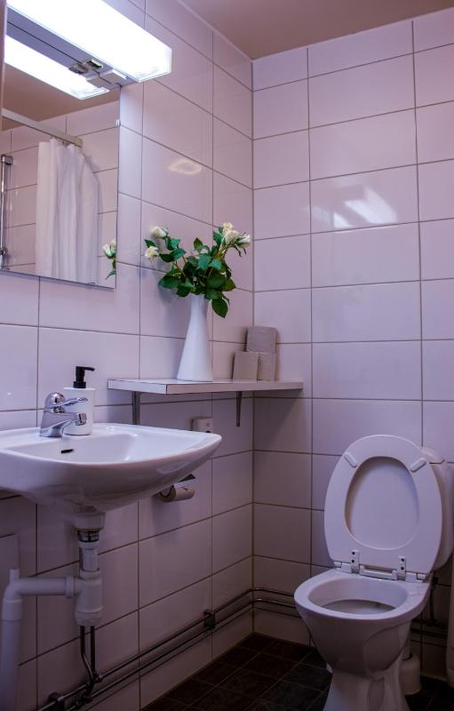 Standard Single Room image 4
