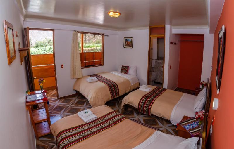 Quadruple Room with Valley and Mountain View