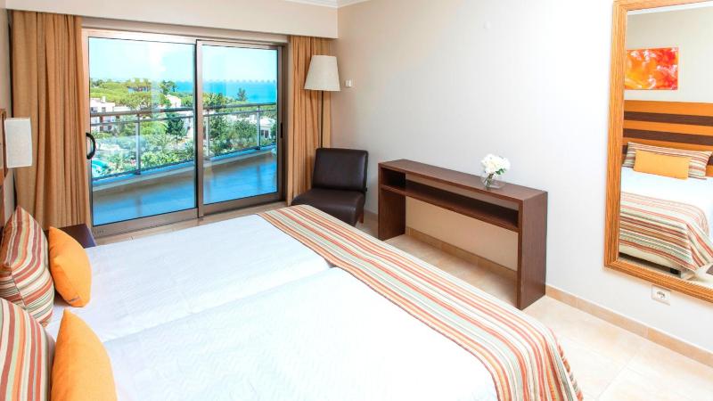 Superior One-Bedroom Apartment with Sea View image 4