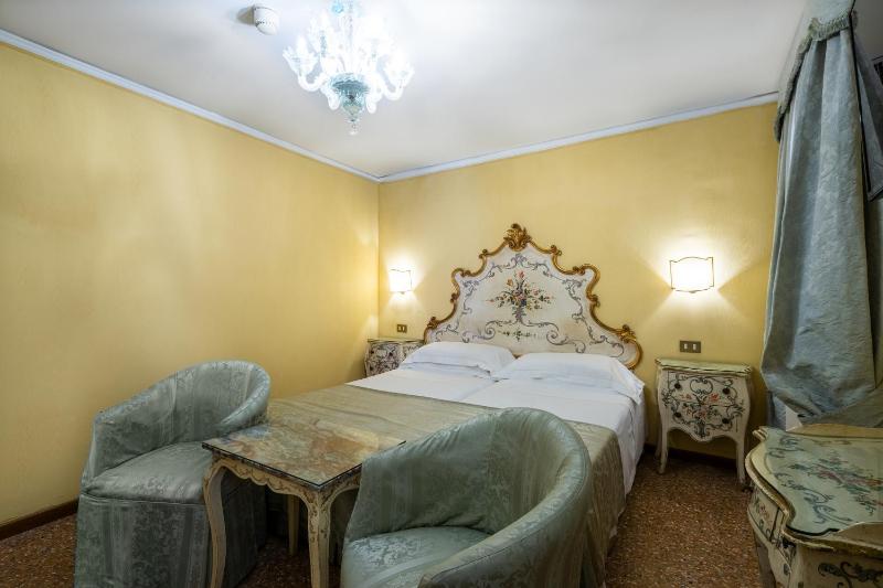 Suite with San Marco View image 3