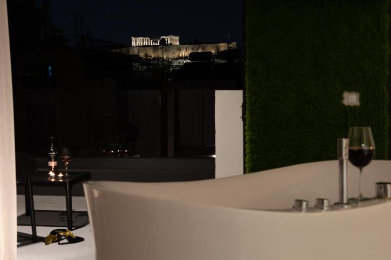 Acropolis View Executive Suite image 1