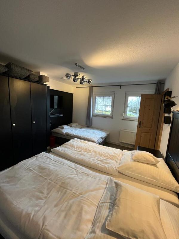 Triple Room image 3