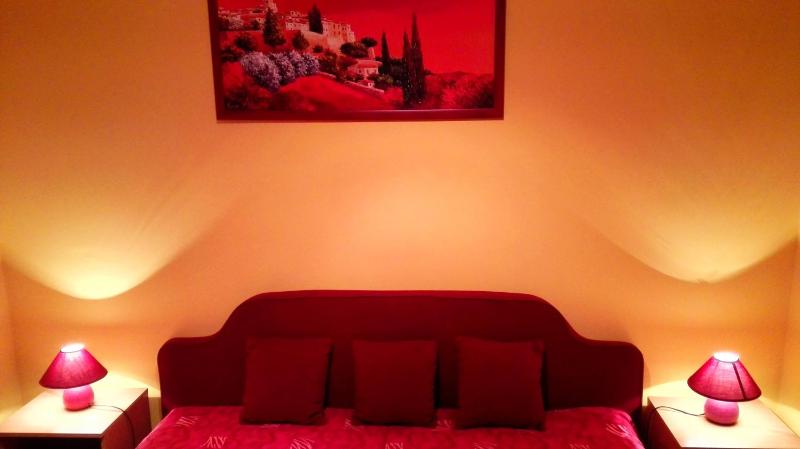 Balaton Wellness Apartman - image 25