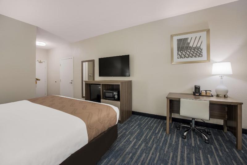 King Room image 2