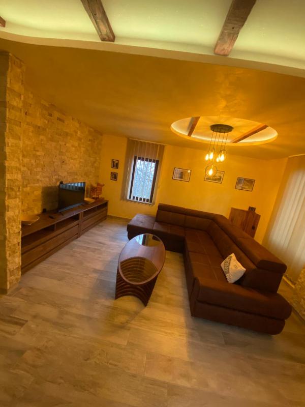 Apartment image 2