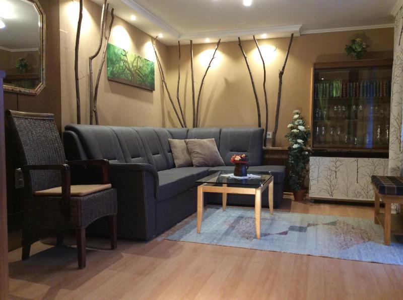 Rose - Two-Bedroom Apartment image 2
