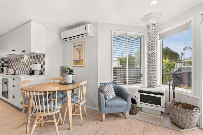 Bayview Cottage - image 7