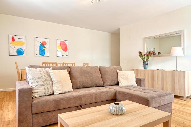 Nidia’s Place, a Home in Madeira Images