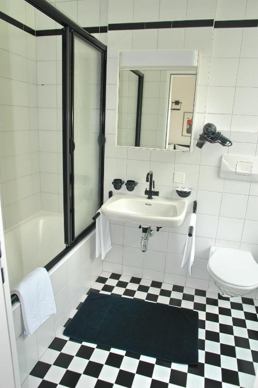 Double Room with Terrace image 3
