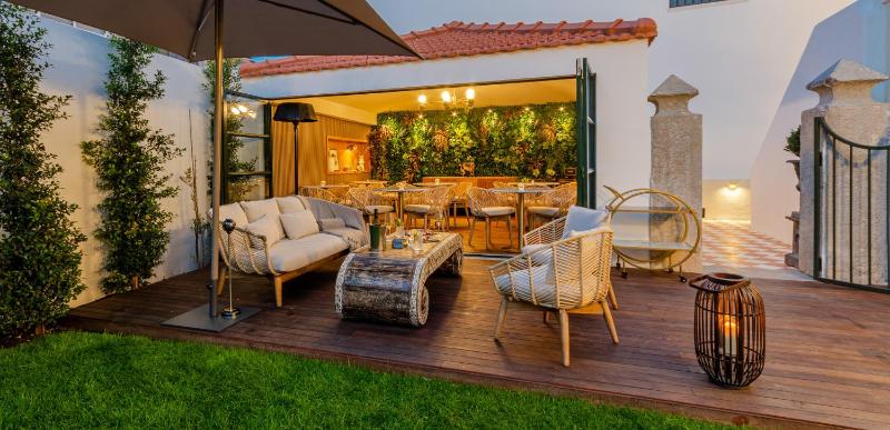 BCascais Boutique House by APT IIN Cascais Center - image 9