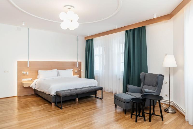 Junior Suite image 3