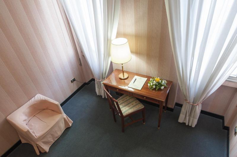 Hotel Esplanade - image 27