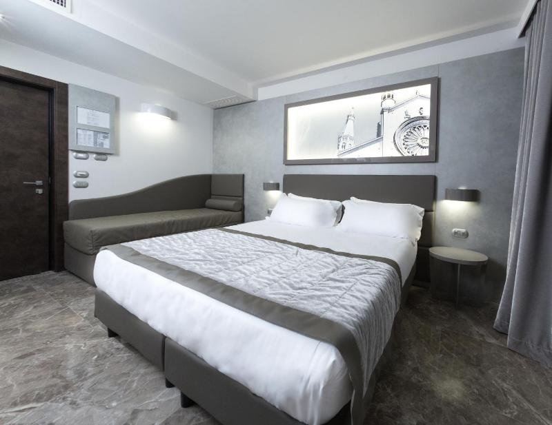 Best Western Premier Milano Palace Hotel - image 44