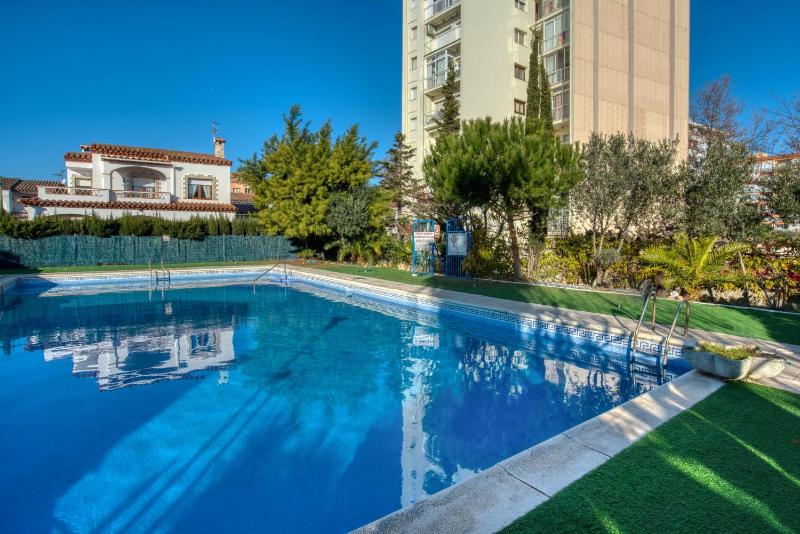 Derbi Apartament per 5 persones amb piscina comunitària a prop del Port d'Aro i de la platja - image 5