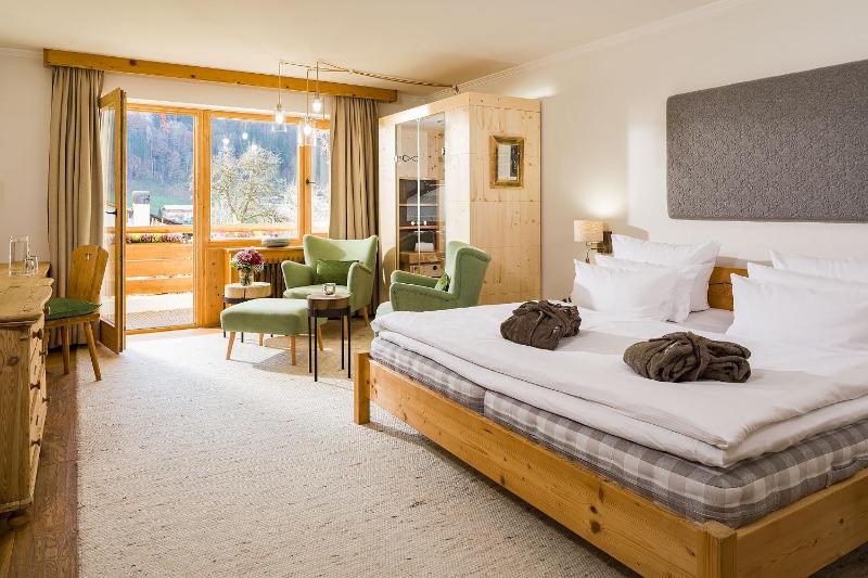 Superior Double Room Almenrausch image 1