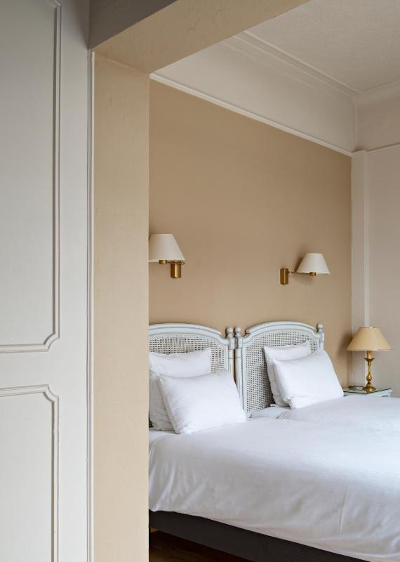 Junior Suite image 2