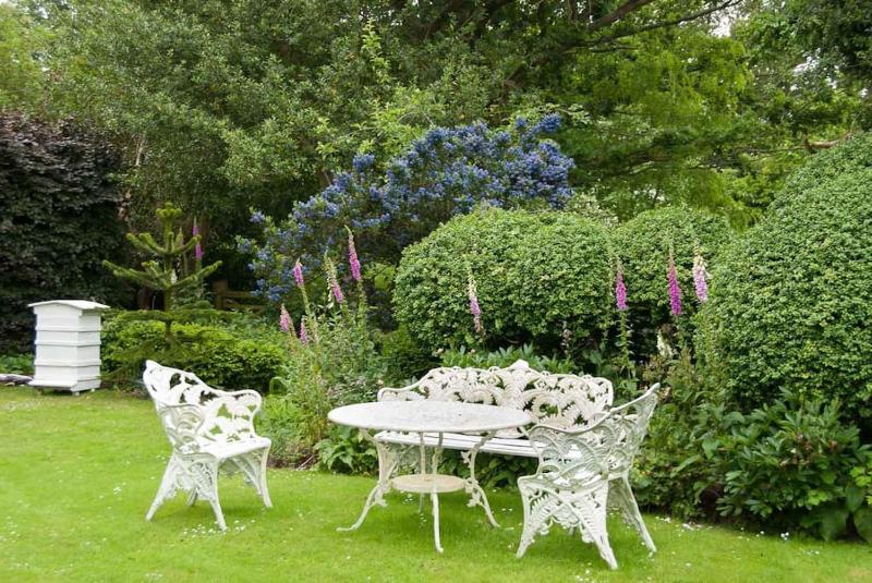 Cissys Cottage in a Nature Reserve 7 minutes from Aldeburgh seafront - image 29