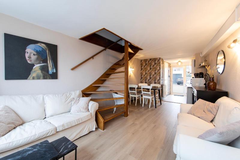 Apartment with Terrace image 2