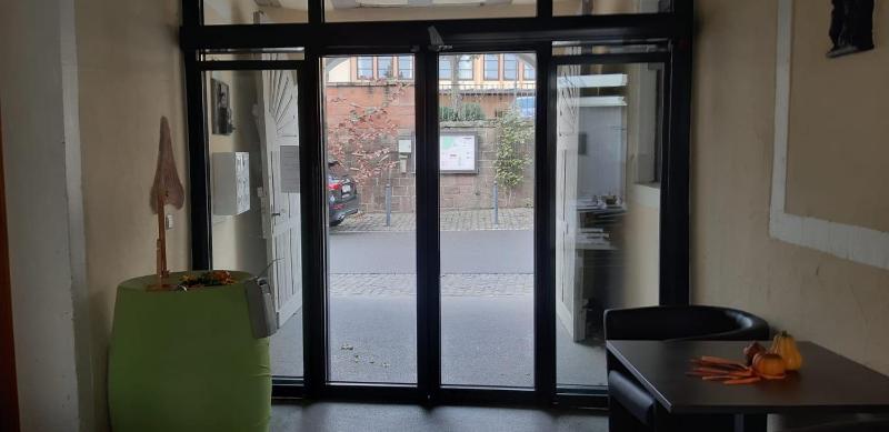 Single Room image 2