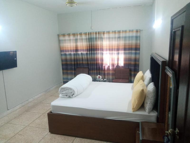 Karachi Guest House & Couple Hotel - image 16