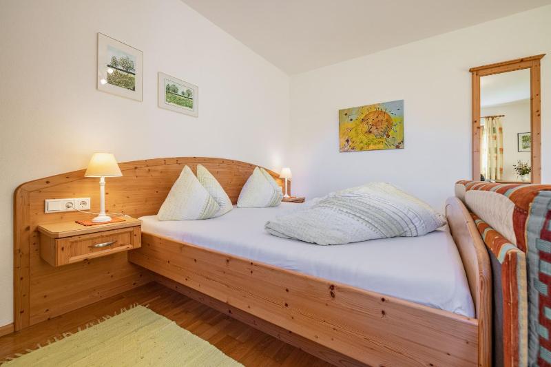 One-Bedroom Apartment (2 - 4 Adults) image 1