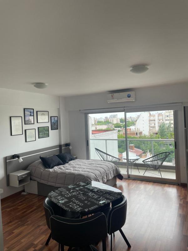 Metropolitan Highline Apartments - image 1