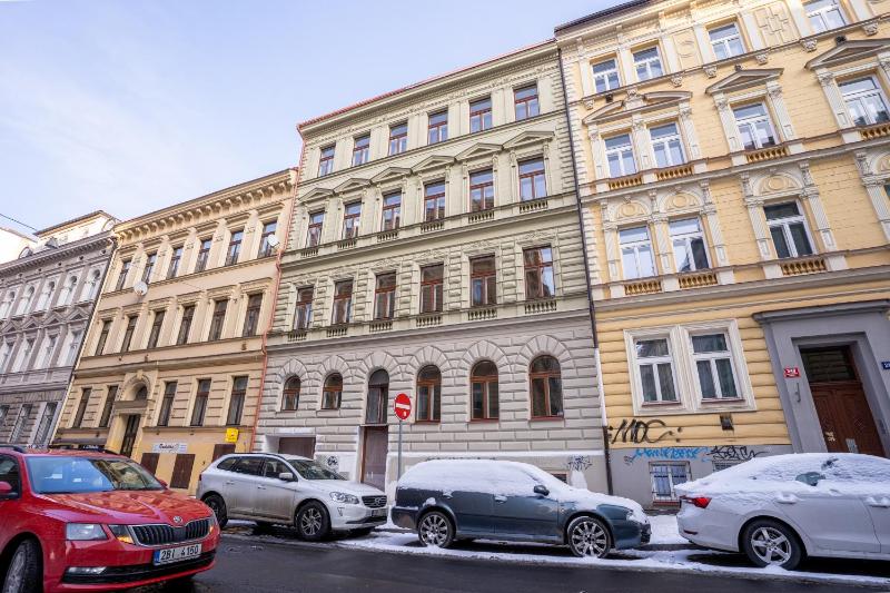 Prague Days - One-bedroom Apartment with Smart TV and Balcony in Vinohrady - image 13