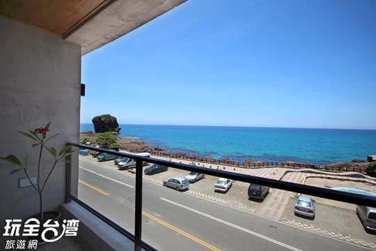 Jing Guan Hotel - image 4