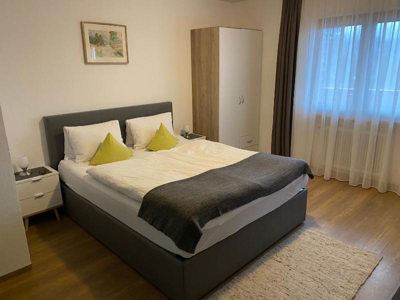 Double Room - Short Stay image 1