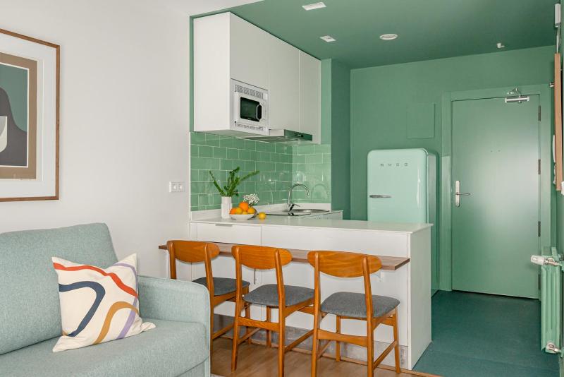 Home Art Apartments Salamanca - image 3