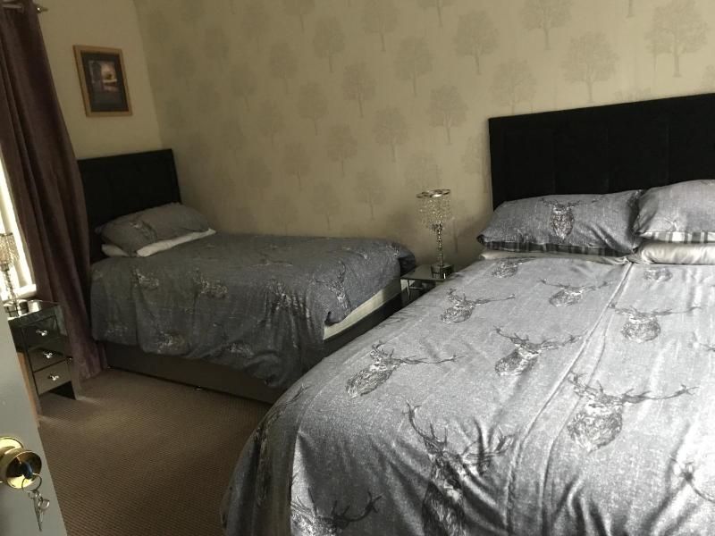 Triple Room image 3