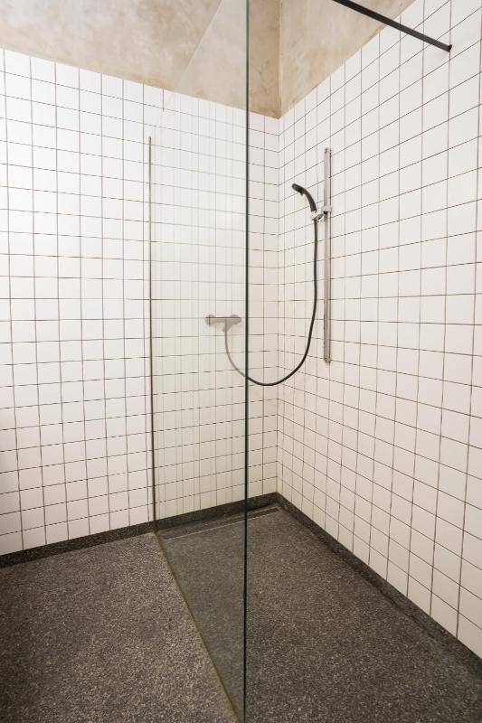 Prague Days - Family-friendly Apartment with Smart TV in quiet Vinohrady - image 12
