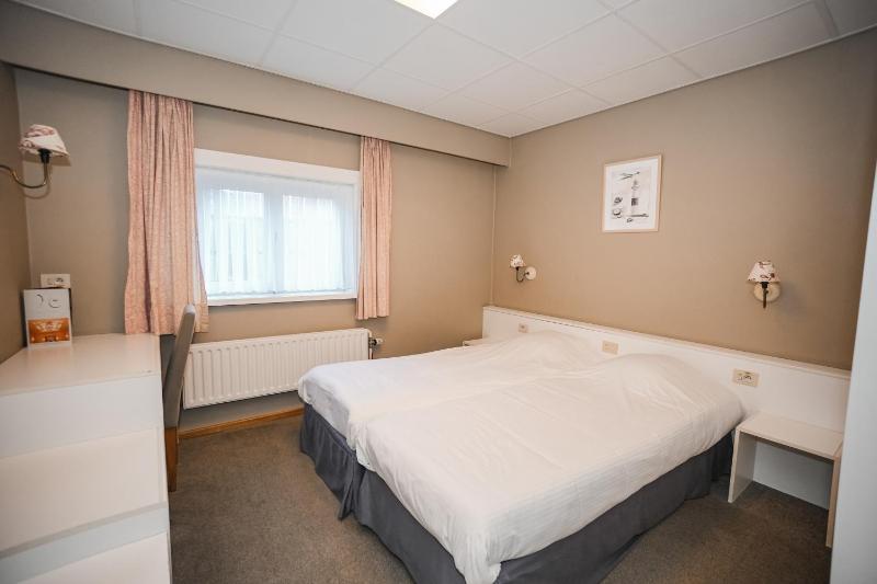 Small Standard Room image 1