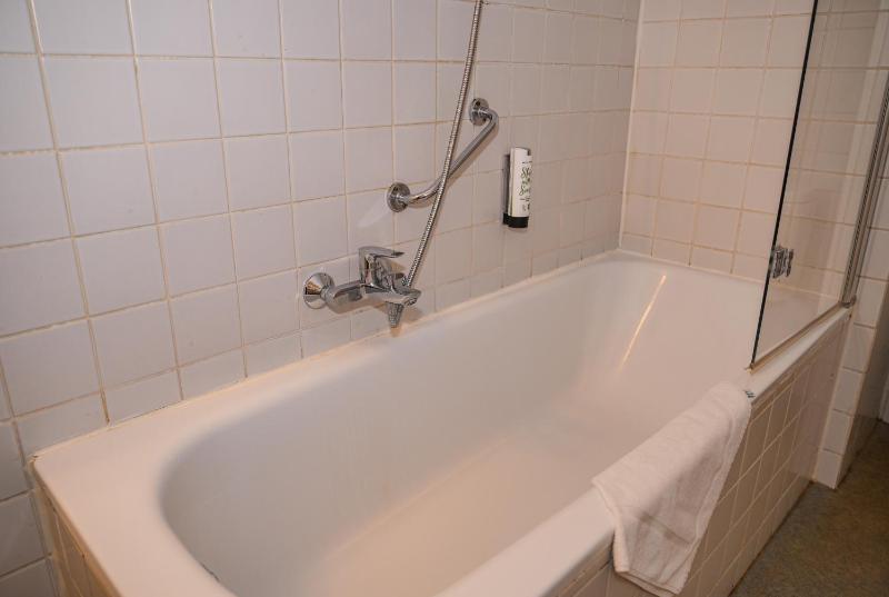 Hotel Louisa - image 8