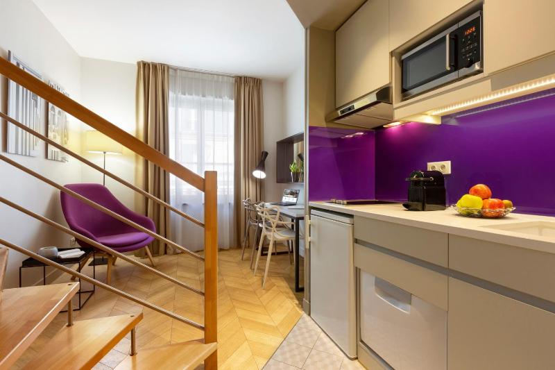 Executive Studio image 1